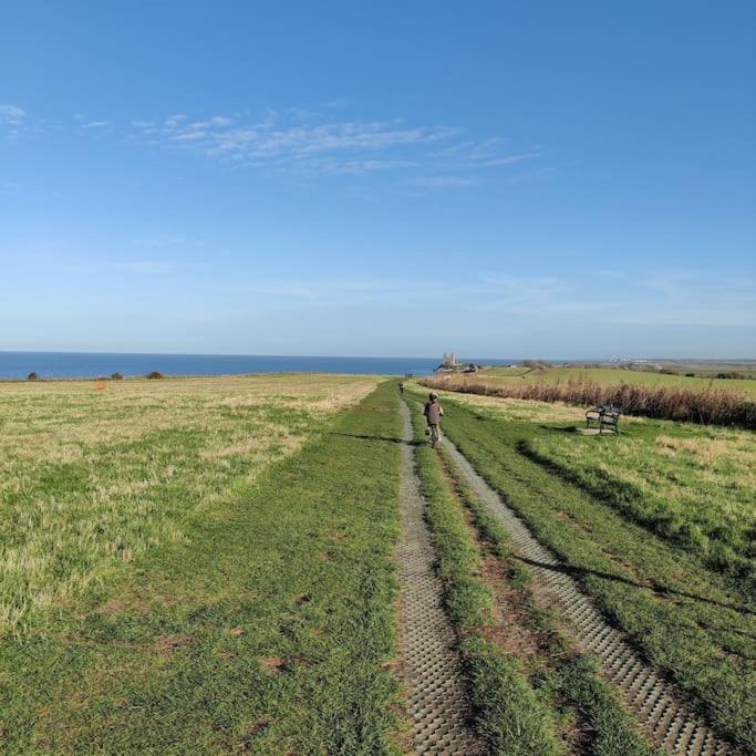 Escape To The Coast In A Luxurious Private Apartment Herne Bay Exterior photo